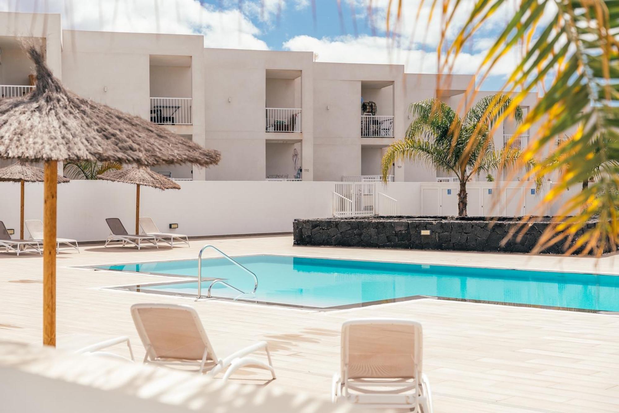 Apto Rebeca By Hh Aa, Wifi & Pool Costa Teguise Εξωτερικό φωτογραφία